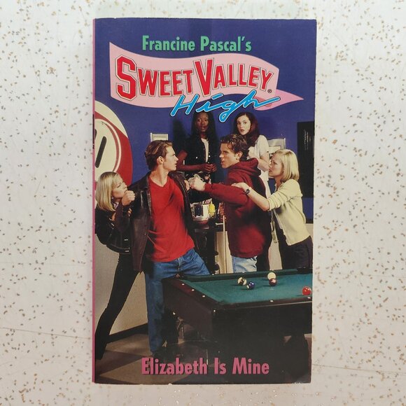 Sweet Valley High #139 Elizabeth is Mine - Picture 1 of 5
